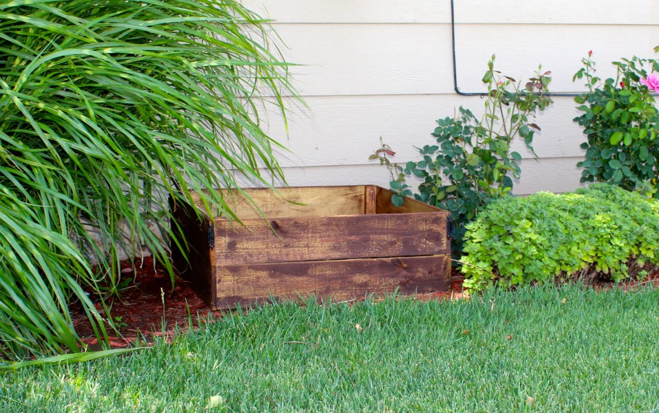 DIY Hose Storage Box | Keep It Simple Summer